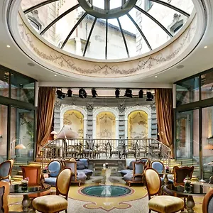 ***** Hotell Chateau Monfort - Relais & Chateaux Italien