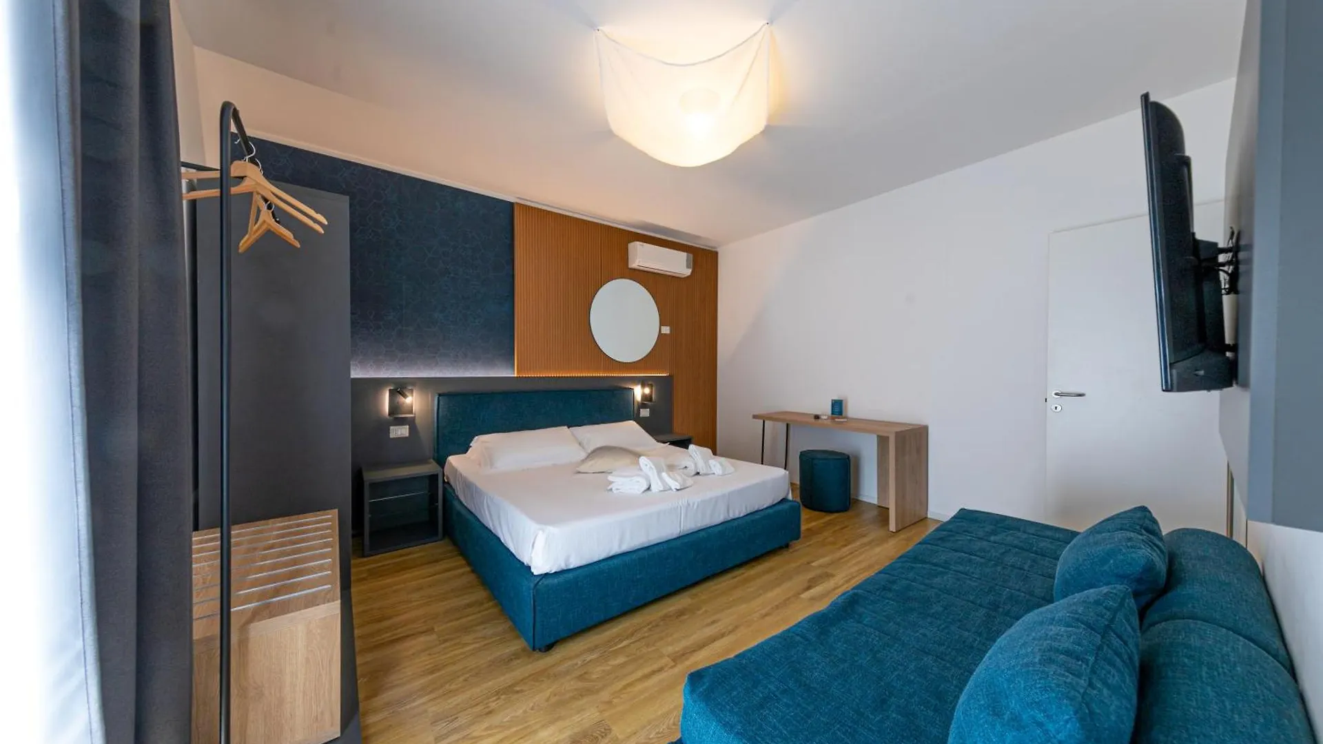 Taliammari Hotel Cefalu 0*,  Italy
